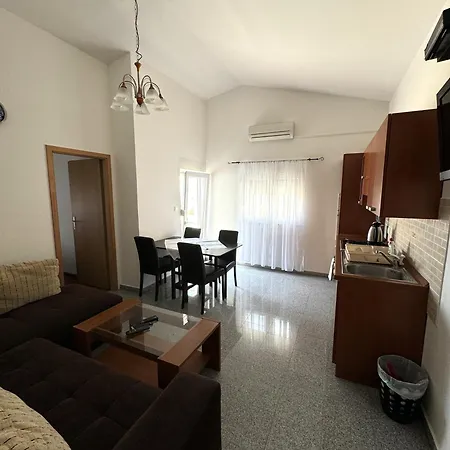 Apartmán Tina P *