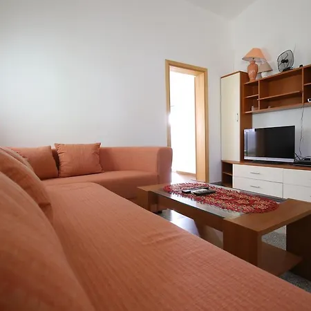 Apartment Tina P Vir