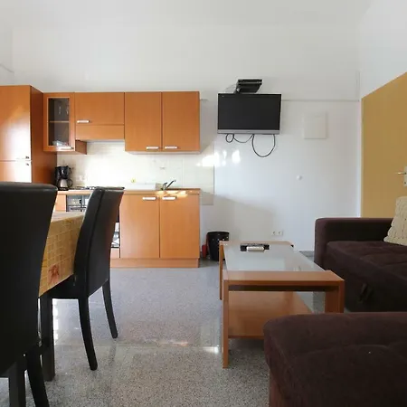 Apartment Tina P *