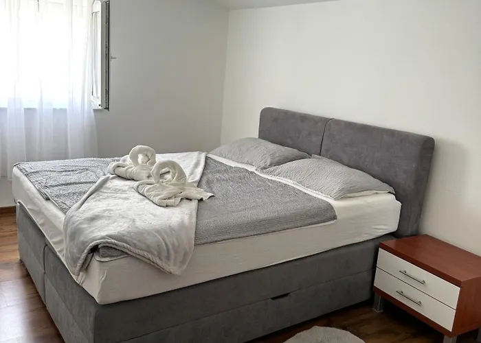 Apartamento Tina P Vir